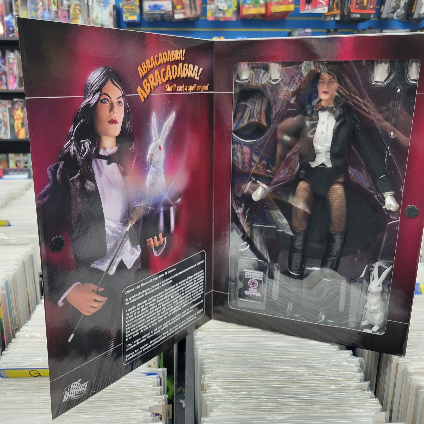 DC Direct Zatanna 1:6 Scale