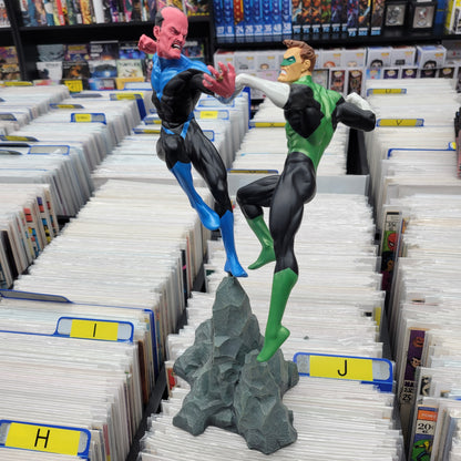 DC Direct 2005 Green Lantern vs Sinestro Statue
