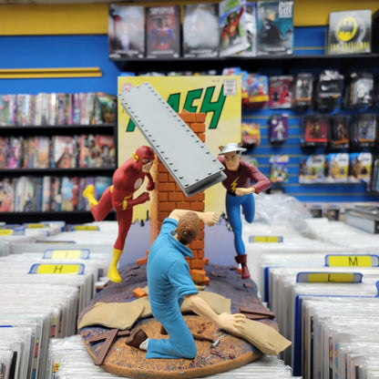 DC Direct Flash of Two Worlds Ltd. Edition 10 1/2" Statue MM Consign