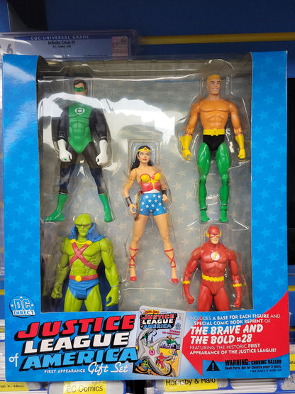 JUSTICE LEAGUE of AMERICA 1st Appearance Gift Set w/Reprint Brave & The Bold #28
